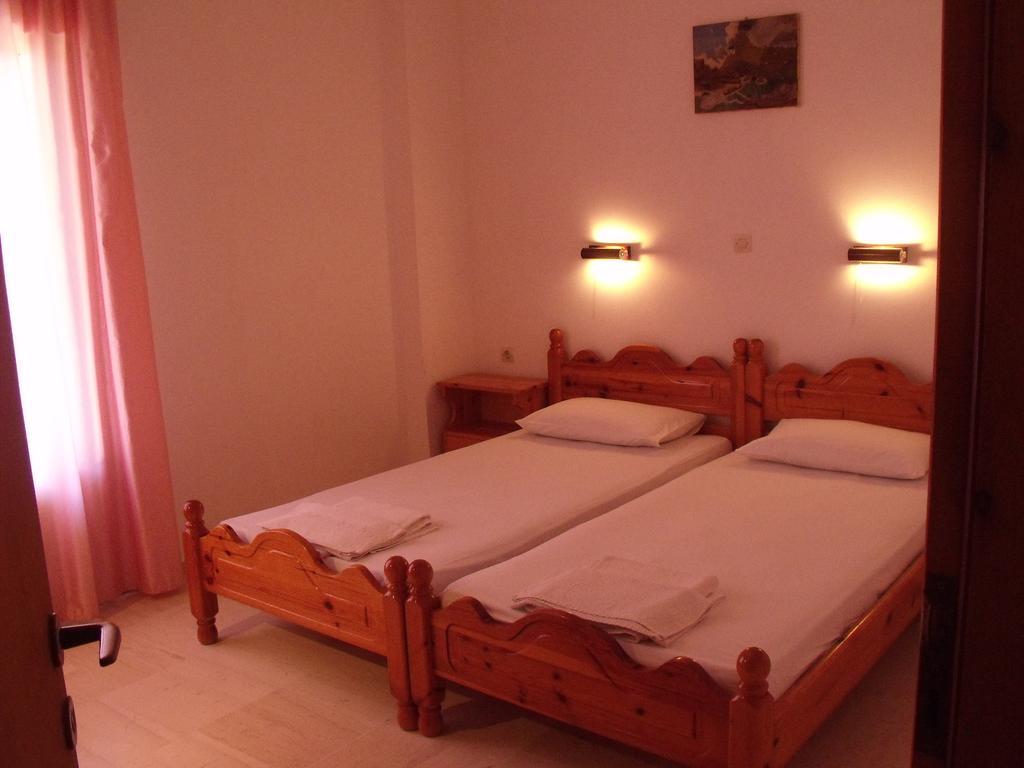 Santa Maria Hotel Vitalades Room photo